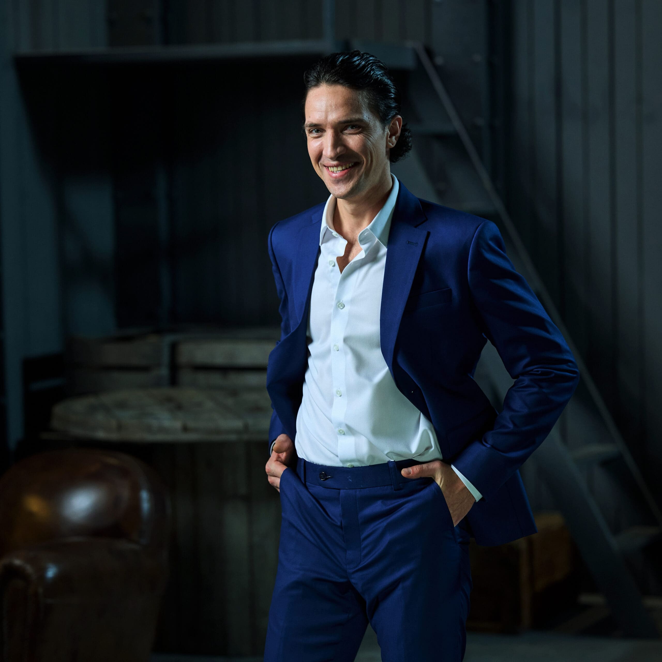 Blaue Anzüge Mieten