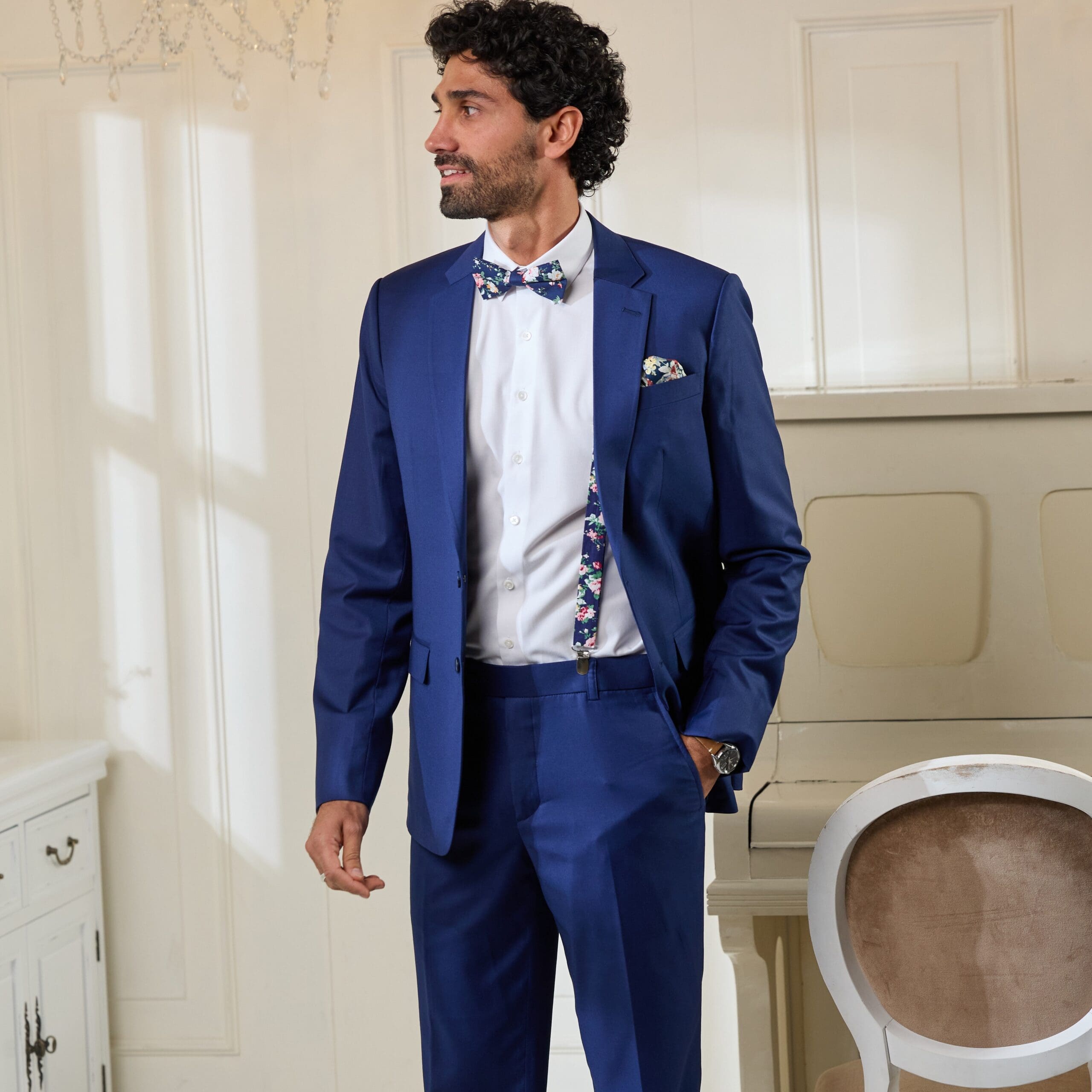 Miete Retro Vintage Outfit - ein Look , der nie verblasst! Jetzt gut aussehen mit Smartanzug!