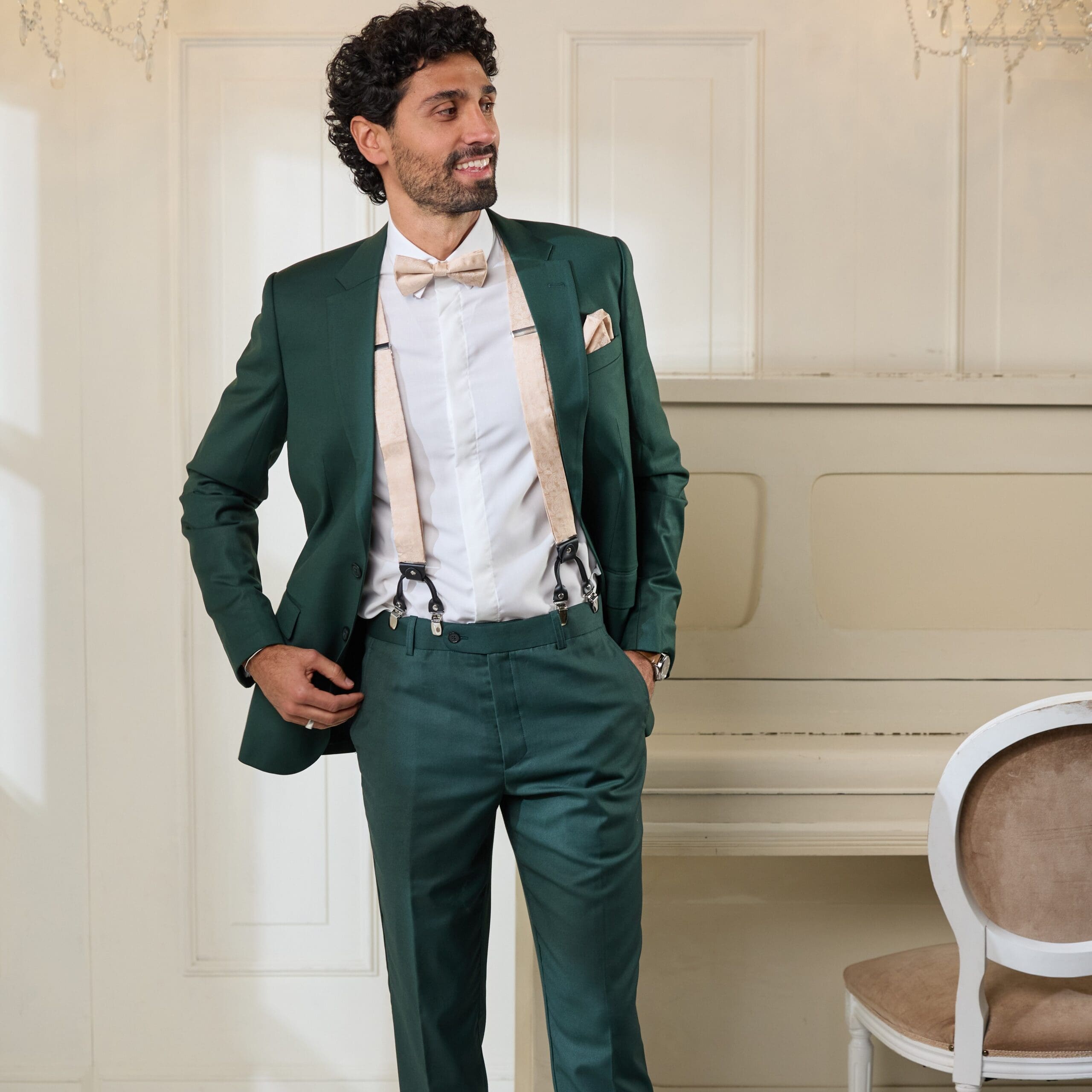 Tannengrüner Anzug Set Retro Vintage für Gartenhochzeit im Retro Vintage Stil